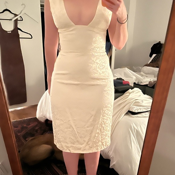 Before by Sarah Seven. Maude dress in Leopard. Size 4 on top, 8 on bottom. - Picture 2 of 9